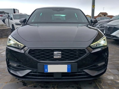SEAT Leon 2.0 tdi FR 150cv dsg (2)