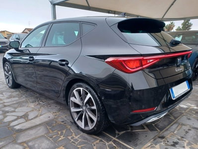 SEAT Leon 2.0 tdi FR 150cv dsg (5)