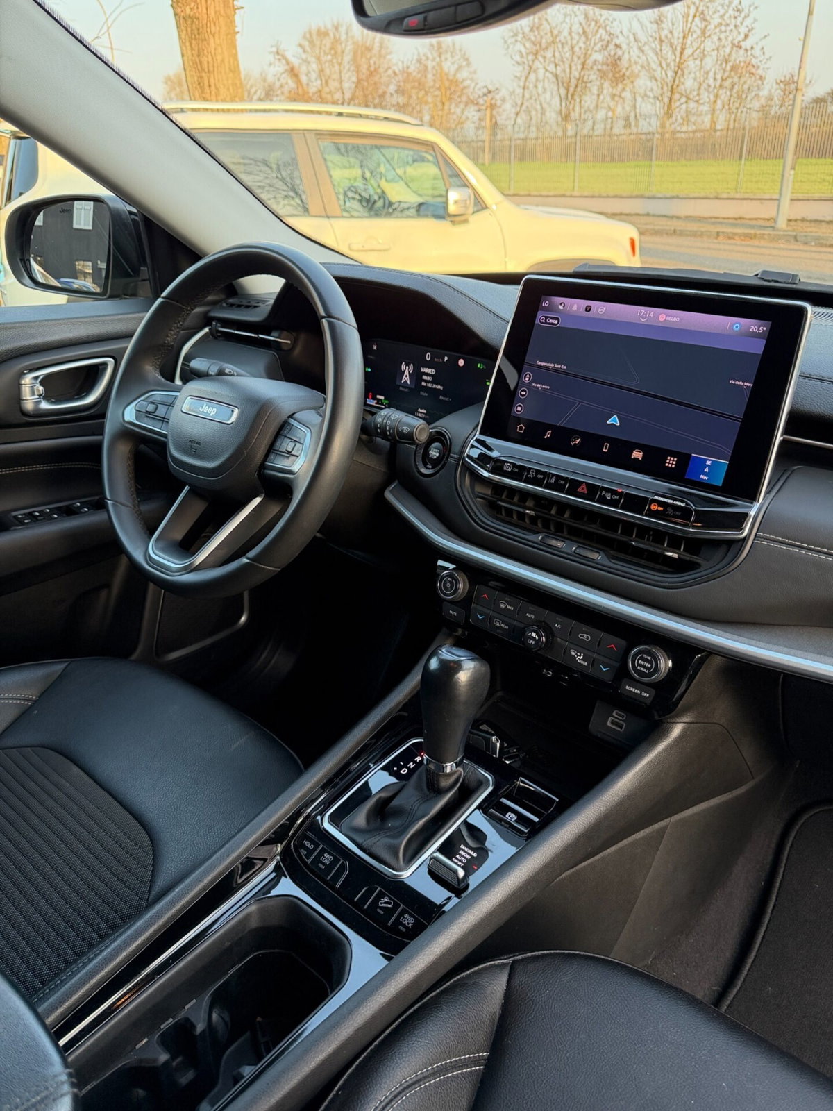 Jeep Compass 1.3 T4 190CV PHEV AT6 4xe Limited (15)