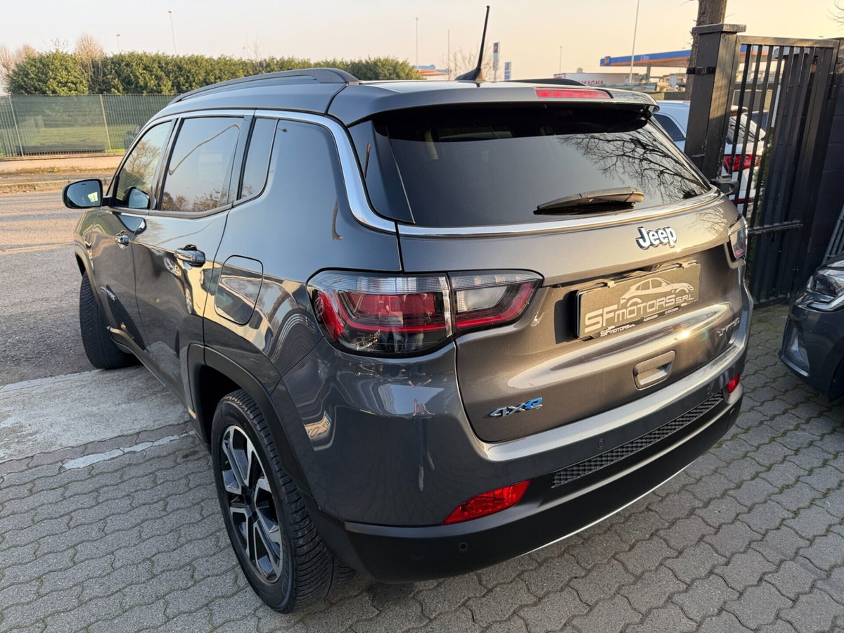 Jeep Compass 1.3 T4 190CV PHEV AT6 4xe Limited (4)