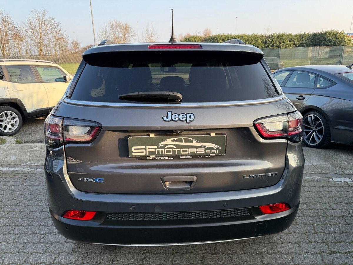 Jeep Compass 1.3 T4 190CV PHEV AT6 4xe Limited (5)