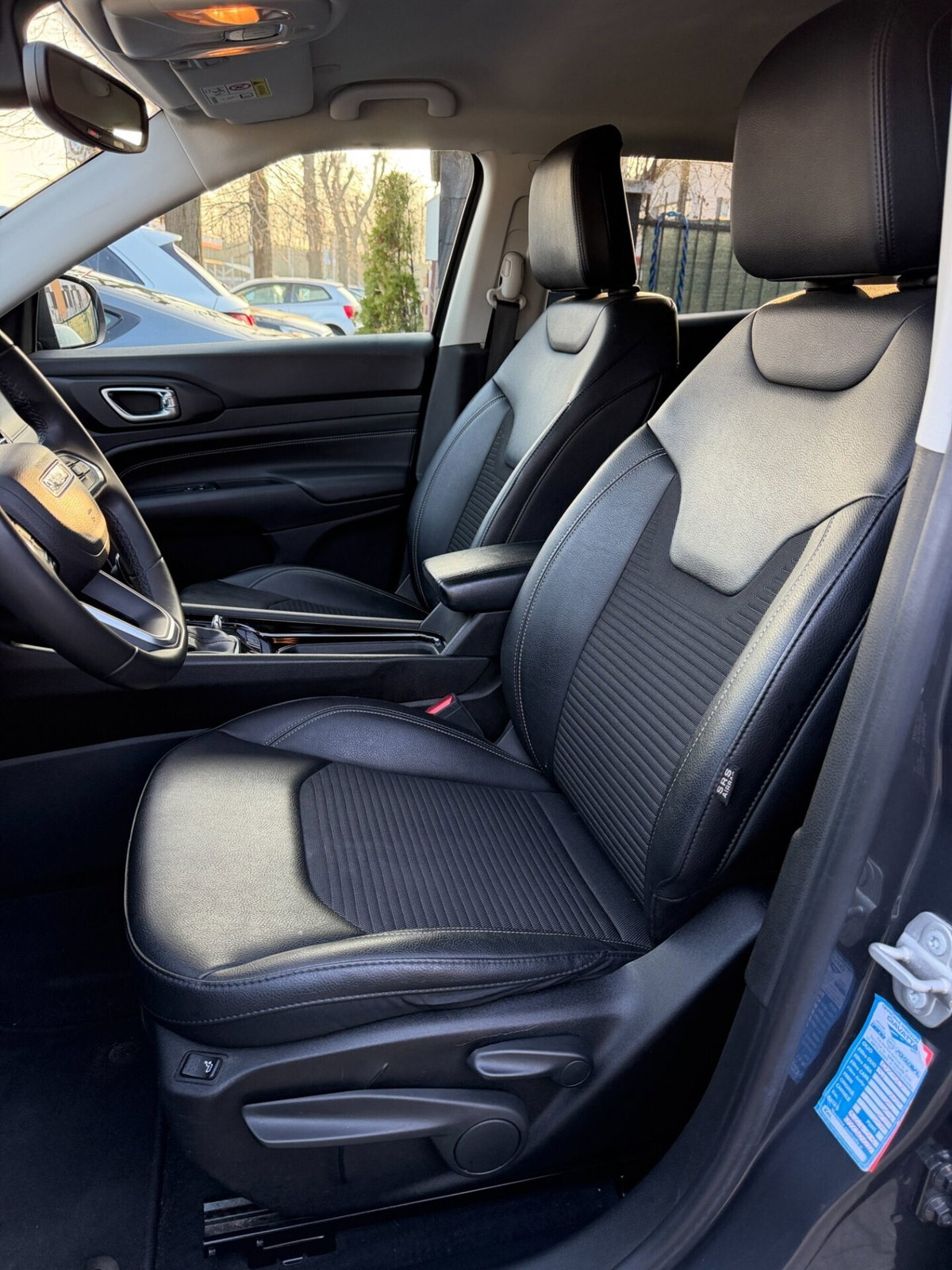 Jeep Compass 1.3 T4 190CV PHEV AT6 4xe Limited (9)