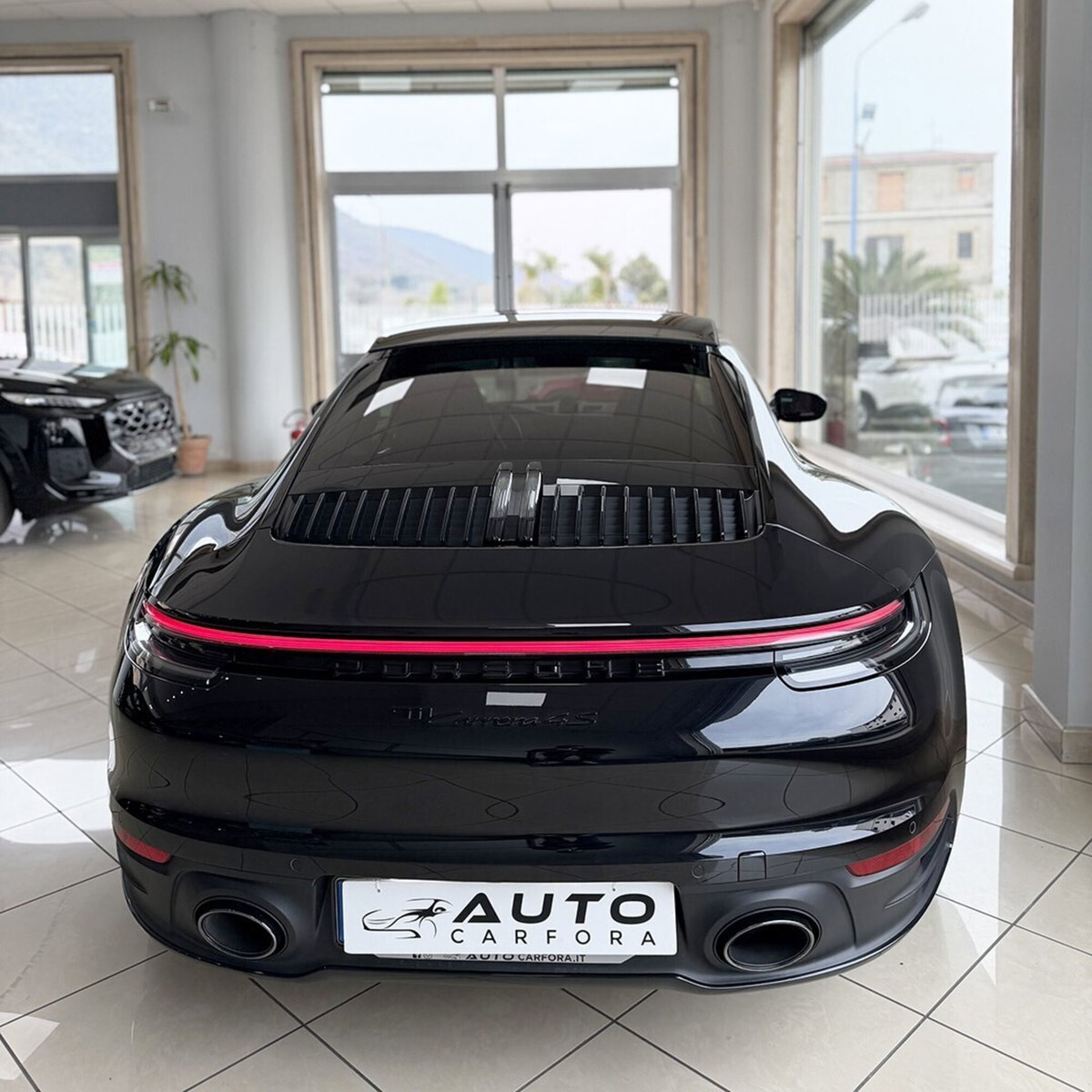 Porsche 911 Coupé Coupe 3.0 Carrera 4S (2)