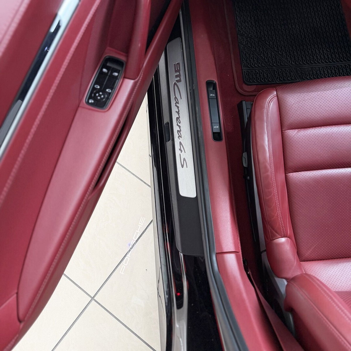 Porsche 911 Coupé Coupe 3.0 Carrera 4S (5)