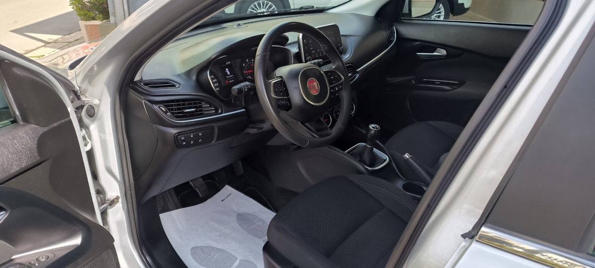Fiat Tipo Tipo 1.3 Mjt S&S 5 porte Lounge (20)