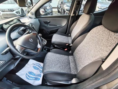 Lancia Ypsilon 1.0 FireFly 5 porte S&S Hybrid Ecochic A. Ferretti (5)