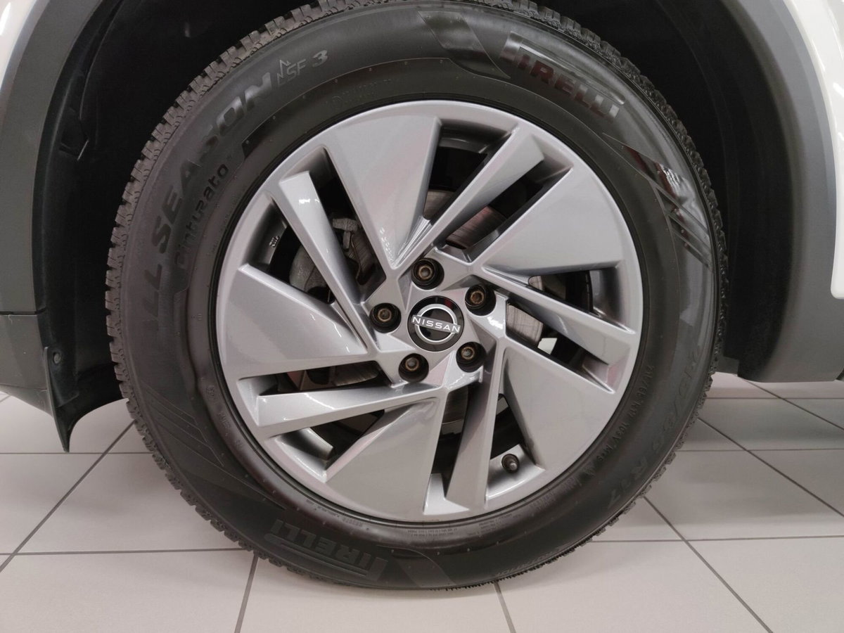 Nissan Qashqai 1.3 mhev N-Connecta 2wd 140cv (9)