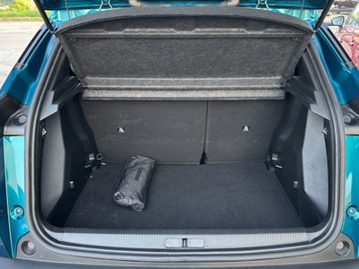 Peugeot 2008 1.2 puretech Active s&s 100cv (18)