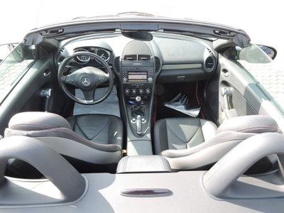 Mercedes-Benz SLK 200 CGI Edition1 (8)