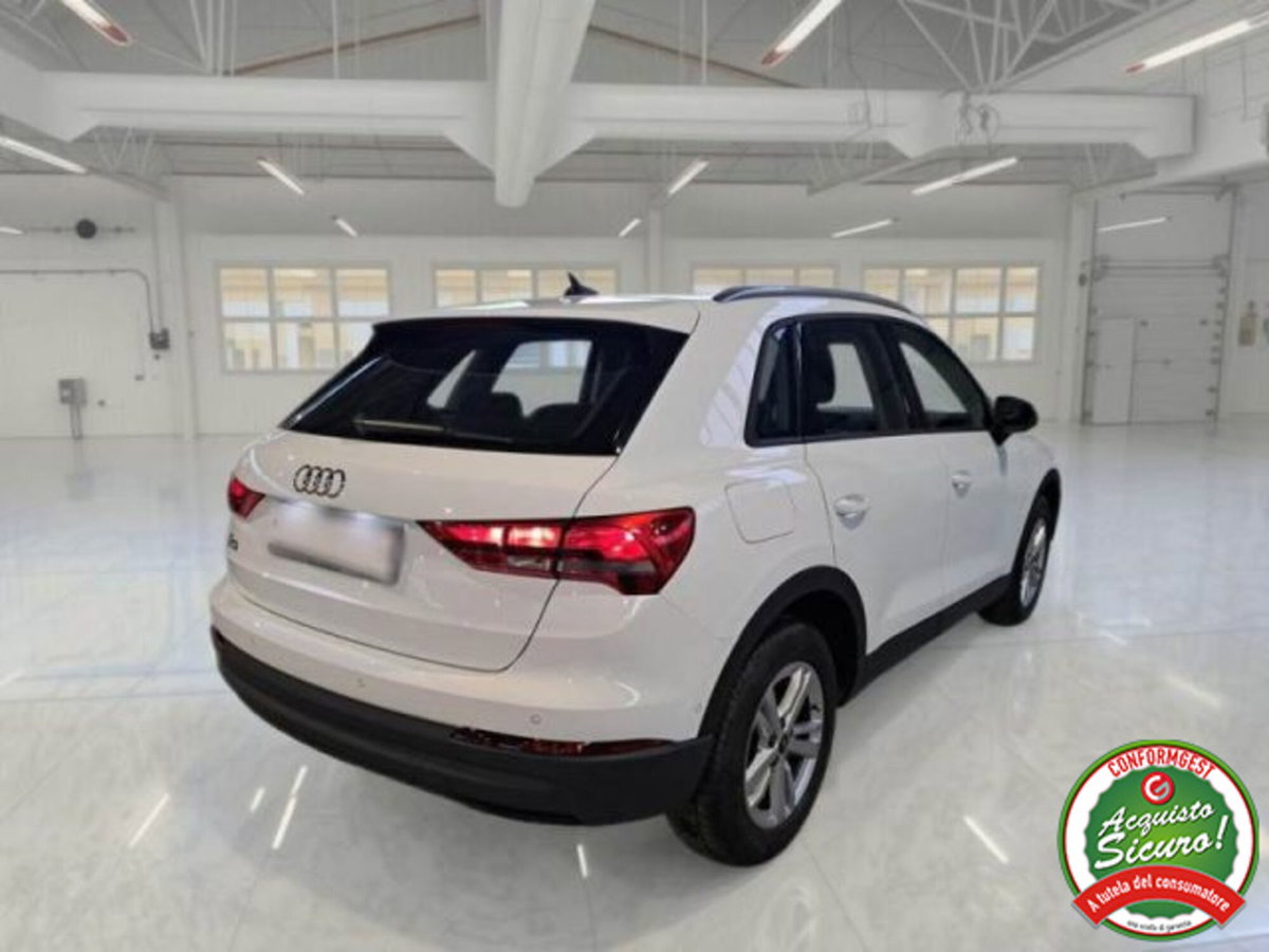 Audi Q3 35 TDI quattro S tronic Business Advanced (2)