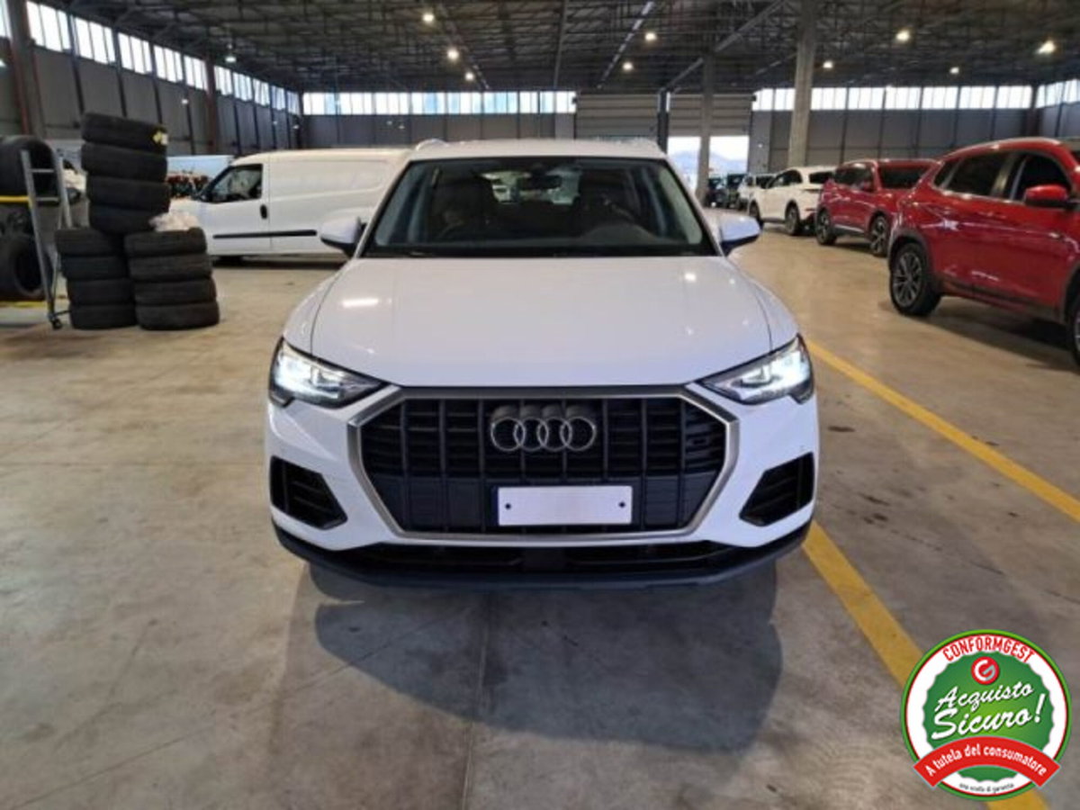 Audi Q3 35 TDI quattro S tronic Business Advanced (4)