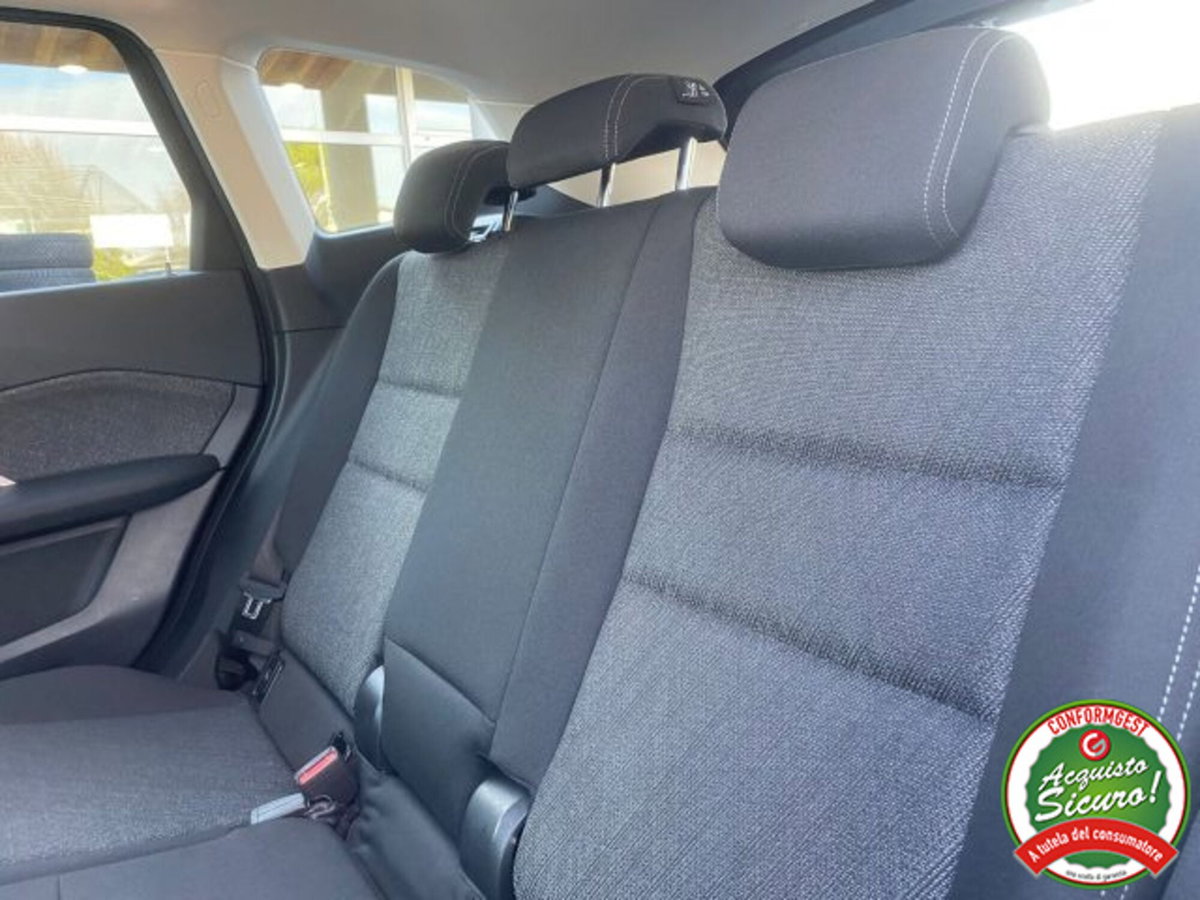 BMW X1 sDrive18d Business Advantage (11)