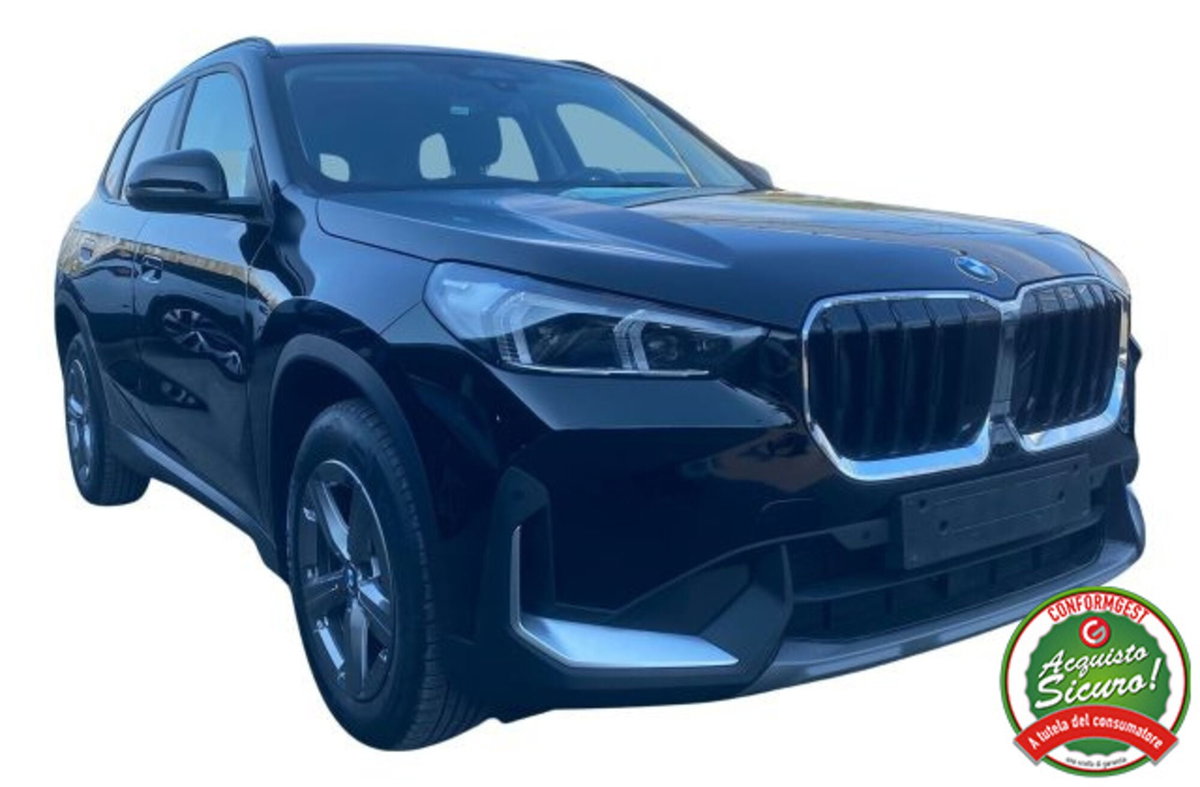 BMW X1 sDrive18d Business Advantage (2)