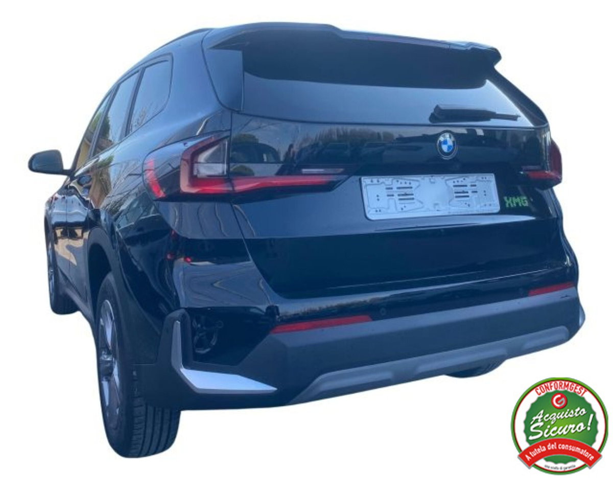 BMW X1 sDrive18d Business Advantage (3)