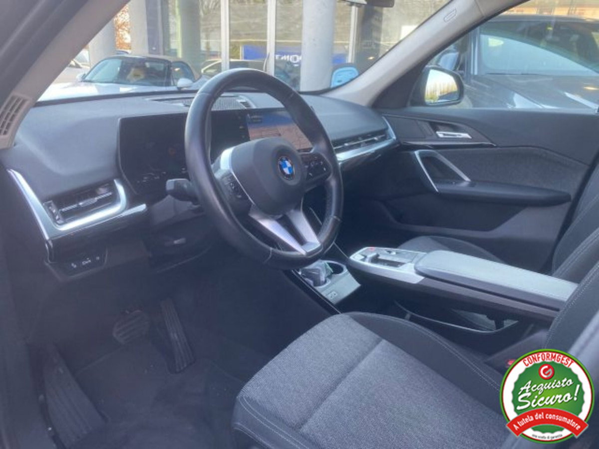 BMW X1 sDrive18d Business Advantage (4)