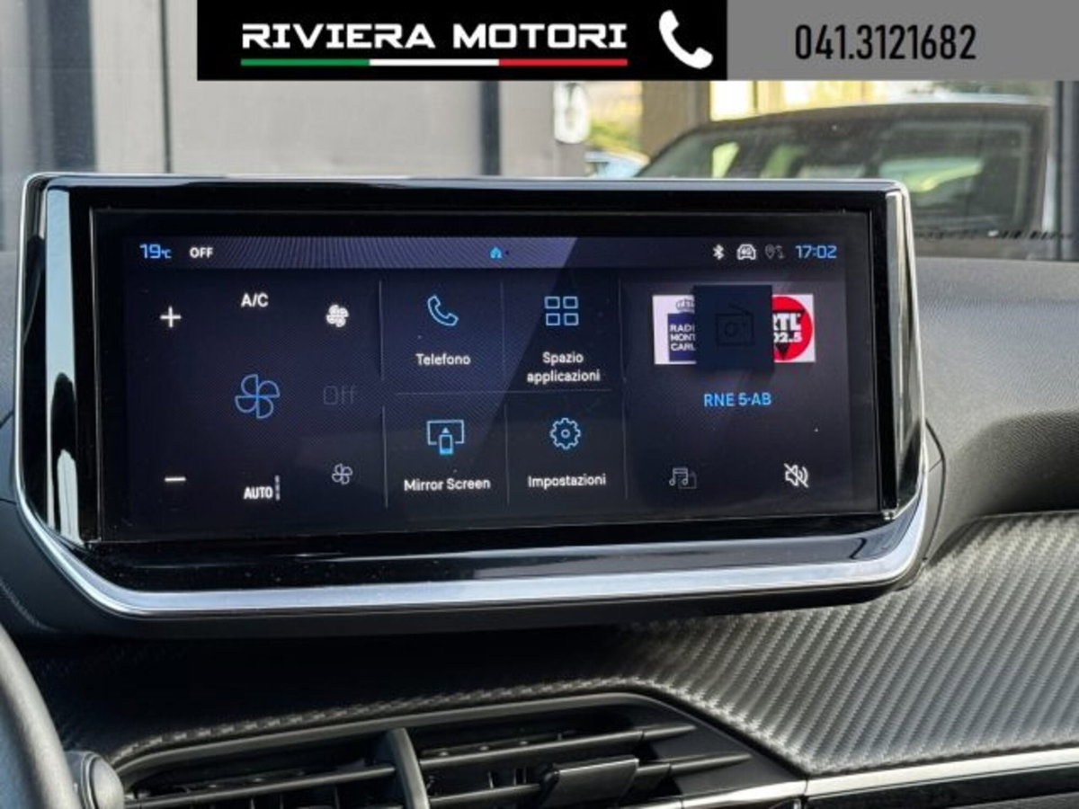 Peugeot 2008 PureTech 100 S&S Allure (7)