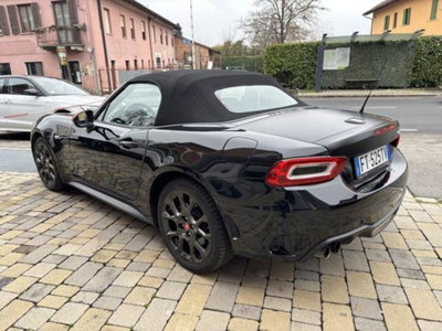 Abarth 124 Spider 1.4 Turbo MultiAir 170 CV (17)