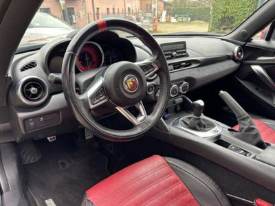 Abarth 124 Spider 1.4 Turbo MultiAir 170 CV (7)