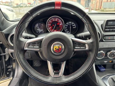 Abarth 124 Spider 1.4 Turbo MultiAir 170 CV (8)