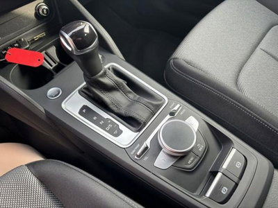 Audi Q2 Q2 30 TDI S tronic Business (11)