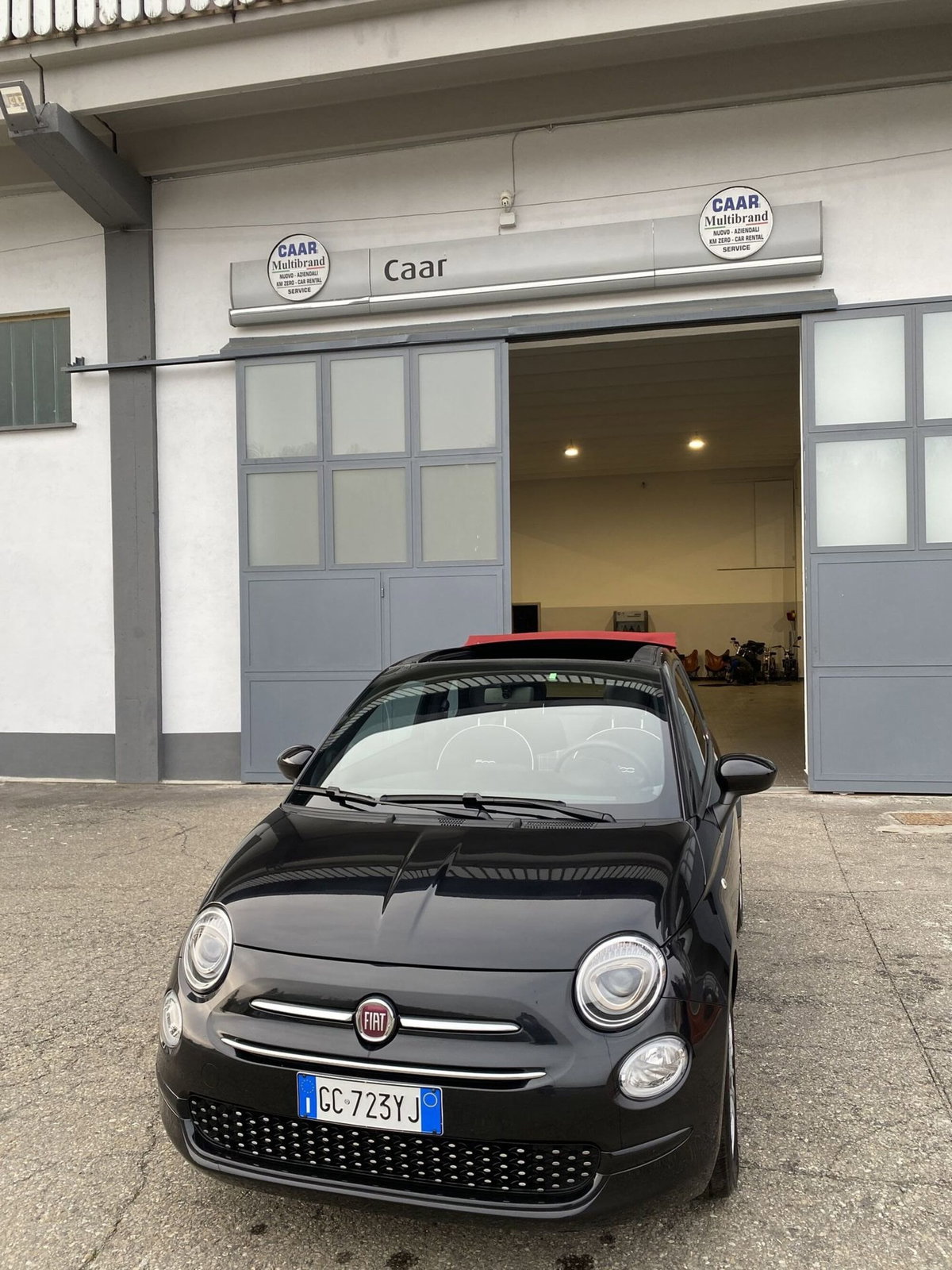 Fiat 500 1.0 Hybrid Lounge (9)