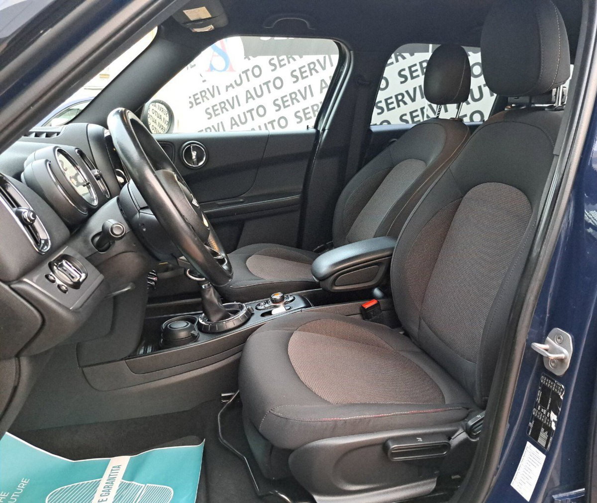 MINI Mini Countryman 2.0 Cooper D Business Countryman (10)
