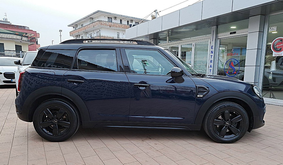 MINI Mini Countryman 2.0 Cooper D Business Countryman (6)
