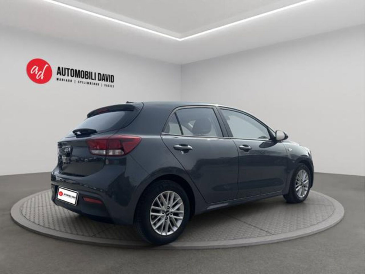 Kia Rio 1.2 DPi 82 CV EcoGPL Style (4)