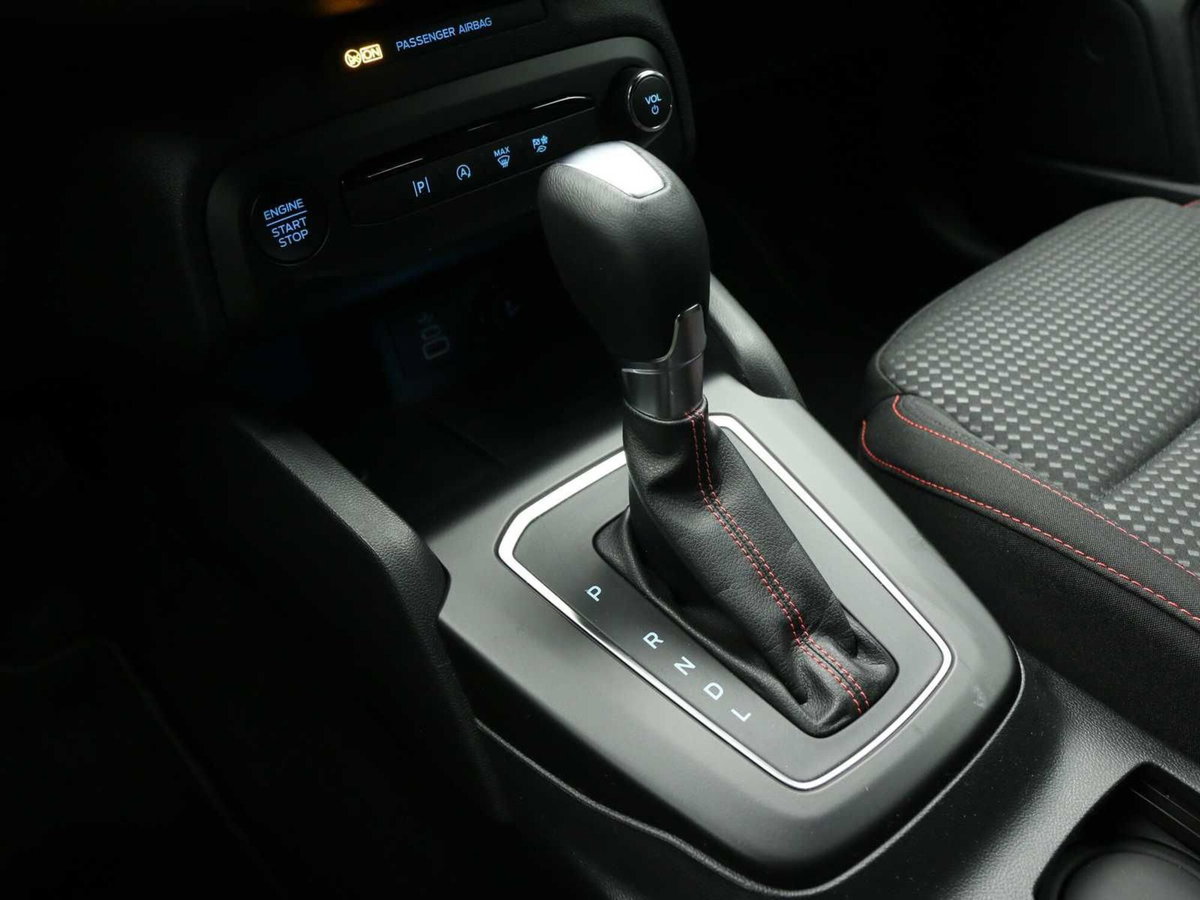 Ford Focus 1.0t ecoboost h ST-Line X 155cv powershift (12)