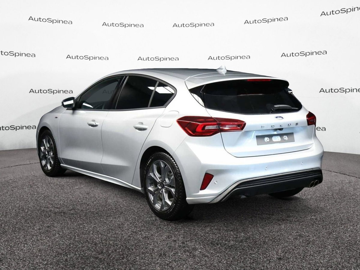 Ford Focus 1.0t ecoboost h ST-Line X 155cv powershift (5)