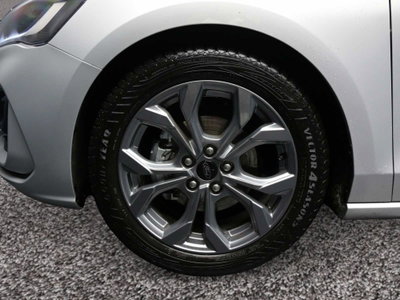 Ford Focus 1.0t ecoboost h ST-Line X 155cv powershift (6)