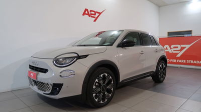 Fiat 600 1.2 hybrid La Prima 145cv auto usata