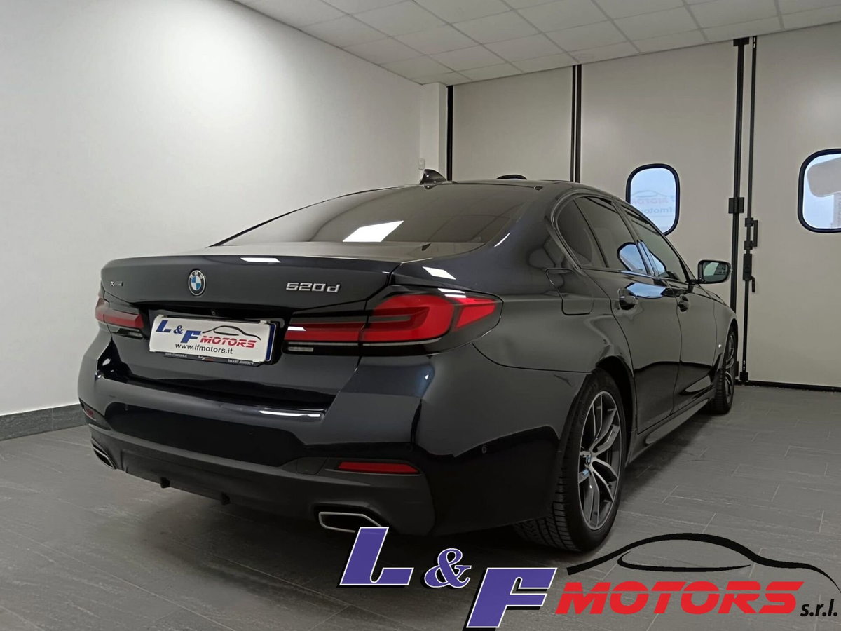 BMW Serie 5 520d xDrive Sport (5)