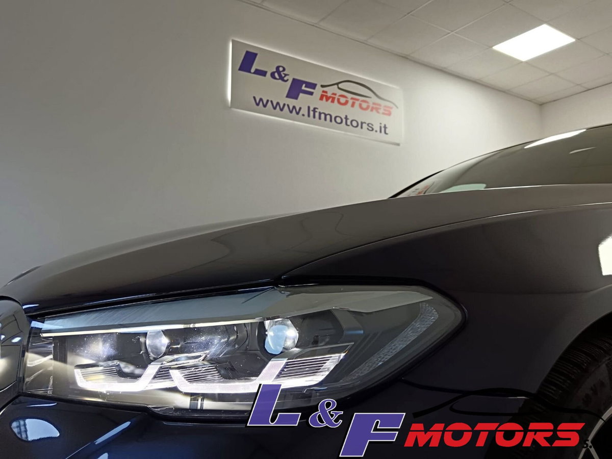 BMW Serie 5 520d xDrive Sport (9)
