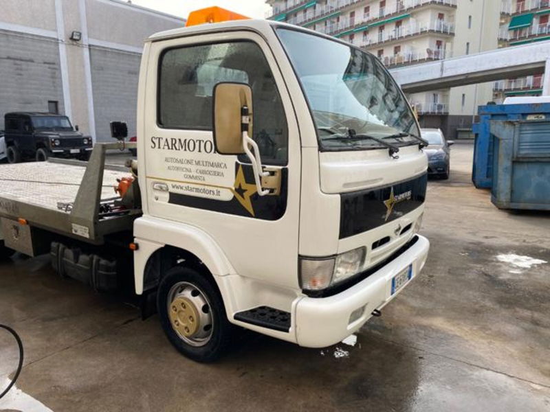 Nissan Cabstar 120.35 3.0 Tdi PM-RG-DC Cab. SL