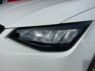 SEAT Ibiza 1.0 TGI 5 porte Business (17)