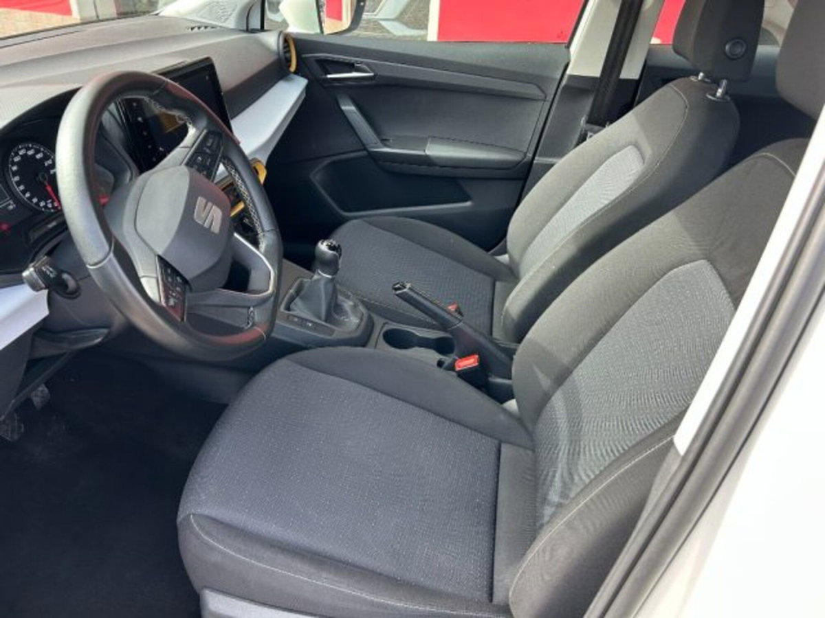 SEAT Ibiza 1.0 TGI 5 porte Business (5)