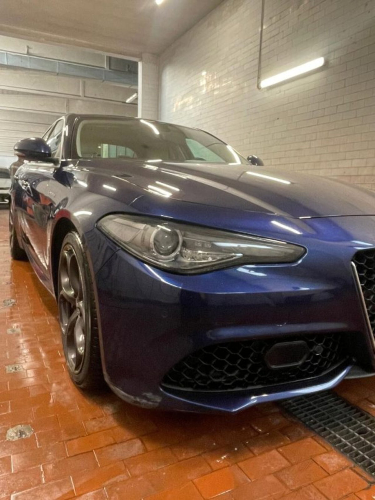 Alfa Romeo Giulia 2.2 Turbodiesel 210 CV AT8 AWD Q4 Veloce (11)