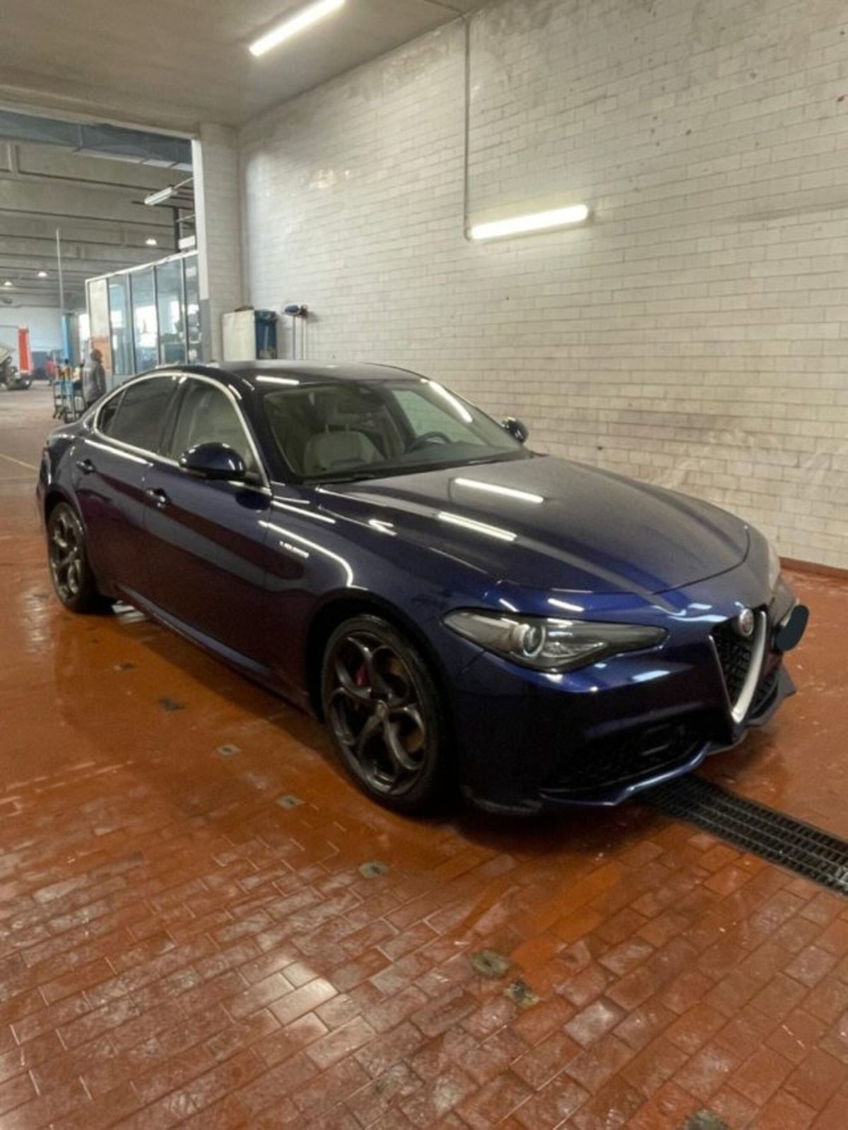 Alfa Romeo Giulia 2.2 Turbodiesel 210 CV AT8 AWD Q4 Veloce (12)