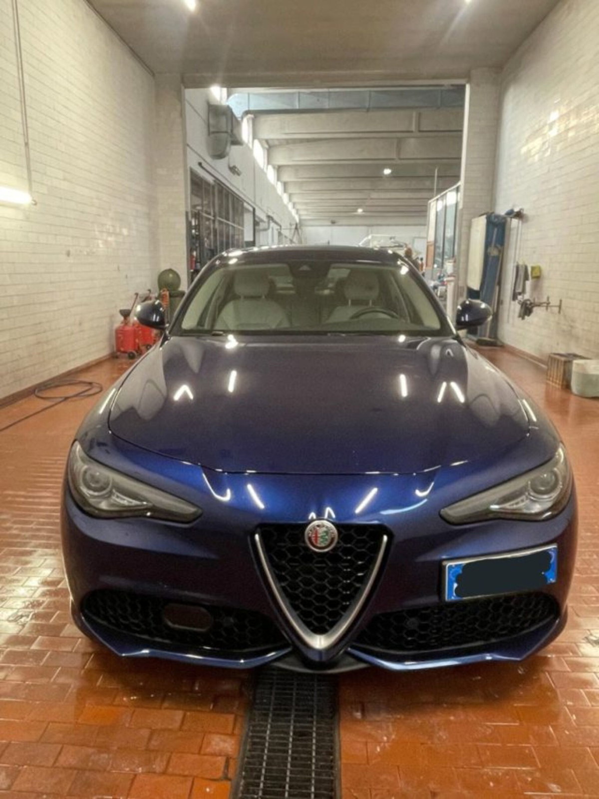 Alfa Romeo Giulia 2.2 Turbodiesel 210 CV AT8 AWD Q4 Veloce (18)