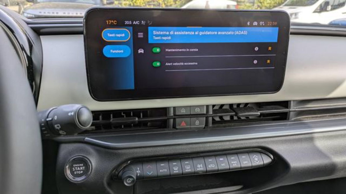 Fiat 600 1.2 hybrid La Prima 110cv auto (15)