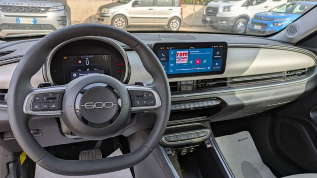 Fiat 600 1.2 hybrid La Prima 110cv auto (7)