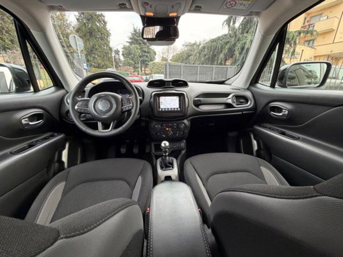 Jeep Renegade 1.6 Mjt 130 CV Limited (10)