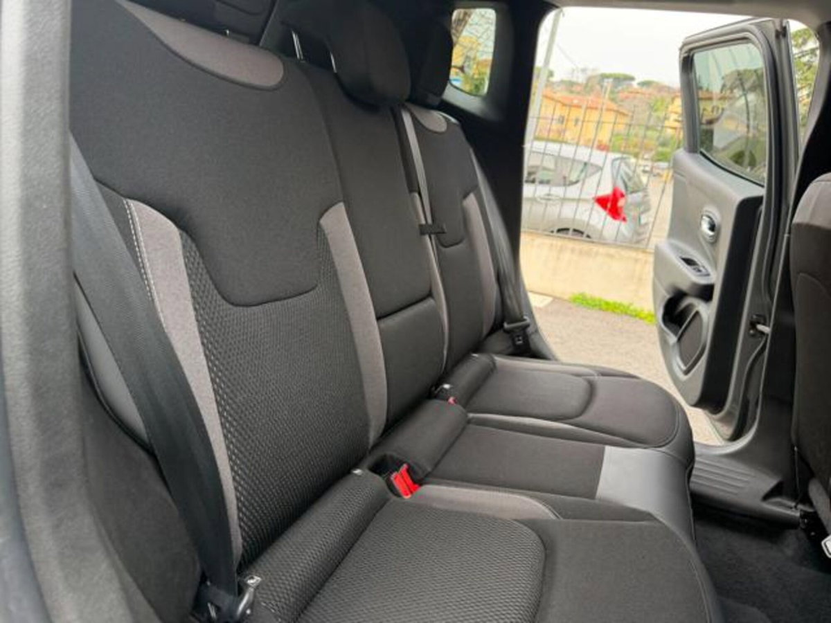 Jeep Renegade 1.6 Mjt 130 CV Limited (11)