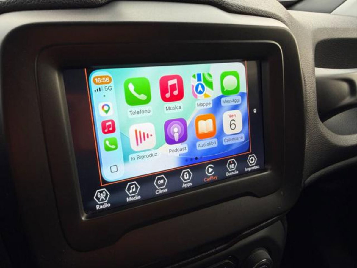 Jeep Renegade 1.6 Mjt 130 CV Limited (15)
