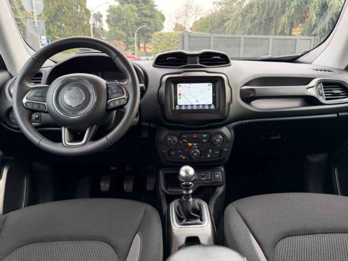 Jeep Renegade 1.6 Mjt 130 CV Limited (17)
