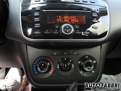 Fiat Punto Evo 1.4 5 porte S&S Dynamic (13)