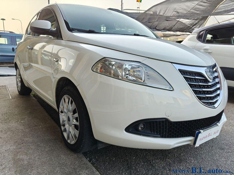 Lancia Ypsilon 1.2 69 CV 5 porte GPL Ecochic Gold