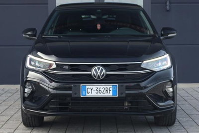 Volkswagen Taigo 1.0 tsi R-Line 115cv (16)