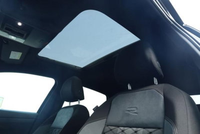 Volkswagen Taigo 1.0 tsi R-Line 115cv (8)